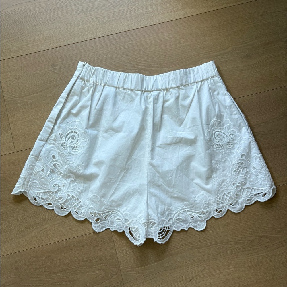 Zara Embroidered Lace Trim Pleated Women Shorts Sz S - Picture 10 of 11
